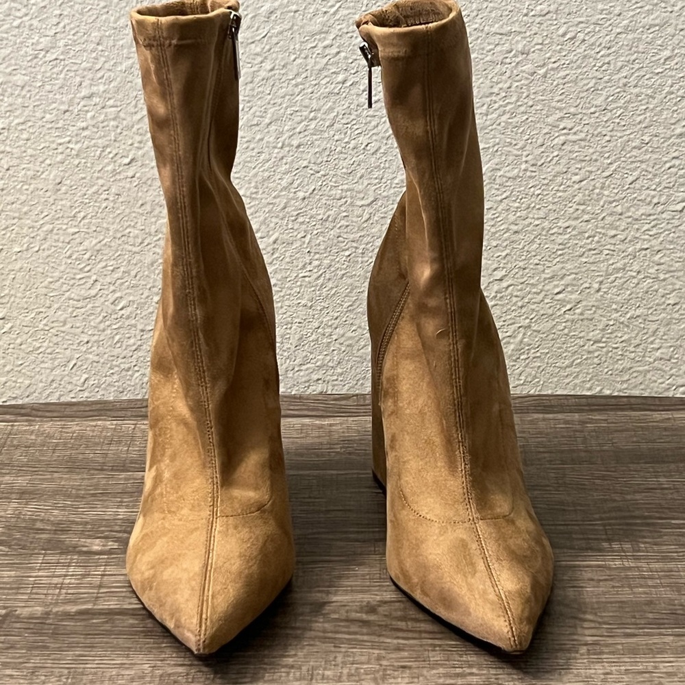 . Suede Pointed Chunky Heel Boot With Side Zipper. - image 1